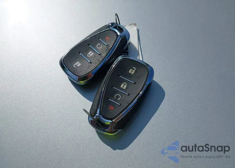 2025 Chevrolet Trax 2Rs from USA, damaged, VIN KL77LJEP0SC095238